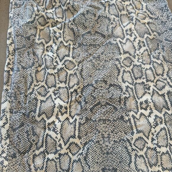 Elie Tahari Snake Print Women's Size 8 - Picture 8 of 12